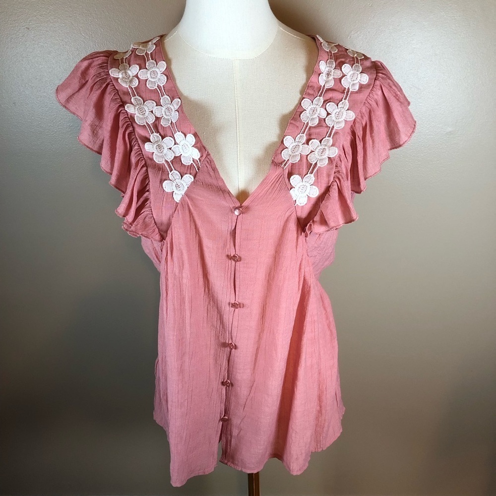 Robert Louis Pink Floral & Ruffle V-neck Top Size S